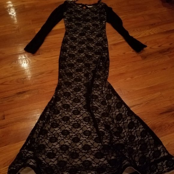 Windsor Dresses & Skirts - Black Lace Dress